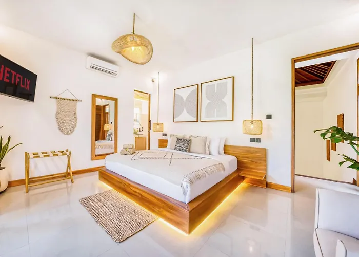 Villa Chicago Brand New 7 Bdr Private Pool