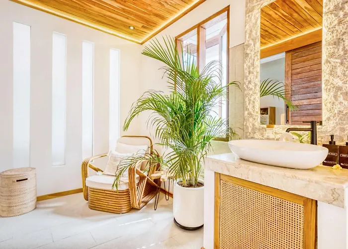 Villa Chicago Brand New 7 Bdr Private Pool