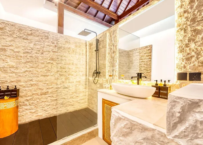 Villa Chicago Brand New 7 Bdr Private Pool