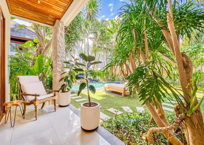 Chicago Brand New 7 Bdr Private Pool * Seminyak (Bali)