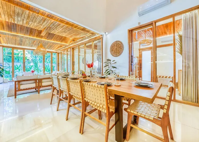 Villa Chicago Brand New 7 Bdr Private Pool *