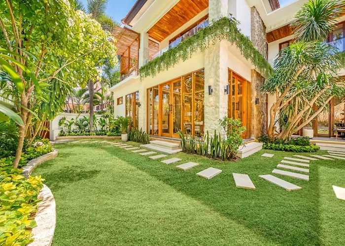 Villa Chicago Brand New 7 Bdr Private Pool